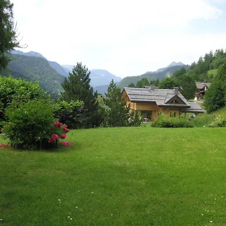 Rez De Calme Avec Terrasse - 2 Chambres, Proche Pistes à - Fr-1-437-10 Appartement *